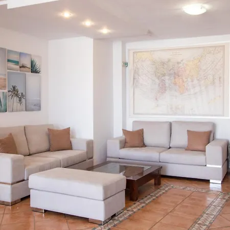 Atlantis Hotel Karpathos Town (Pigadia)